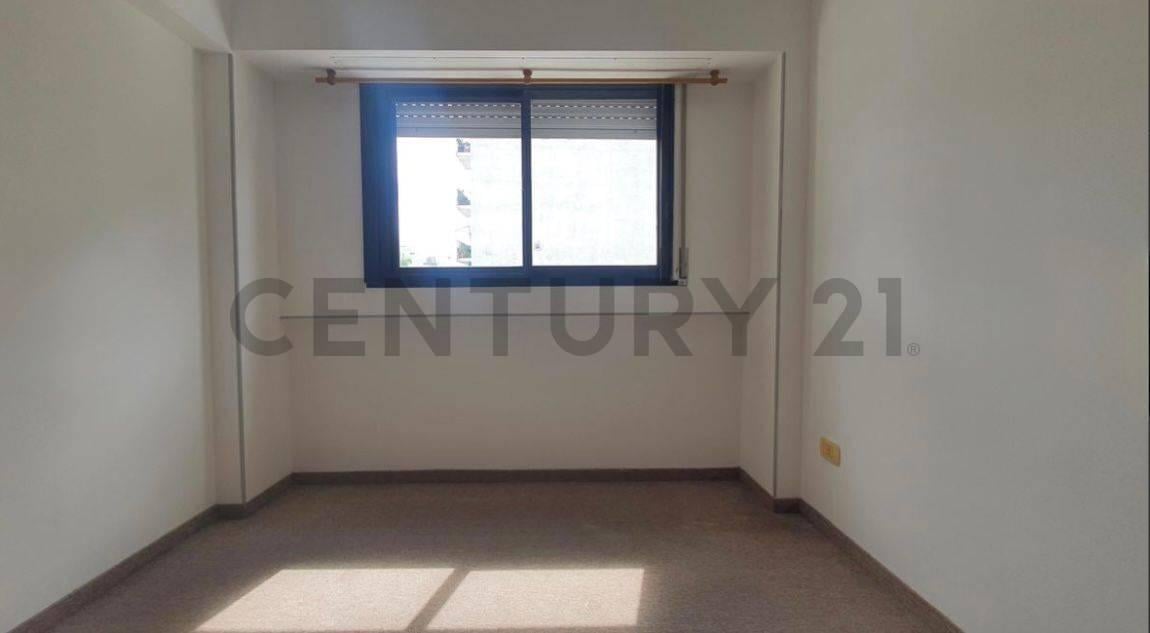 Foto de 5 entre 58 y 59, La Plata. Dpto de 1 dormitorio con cochera en venta, imagen 4
