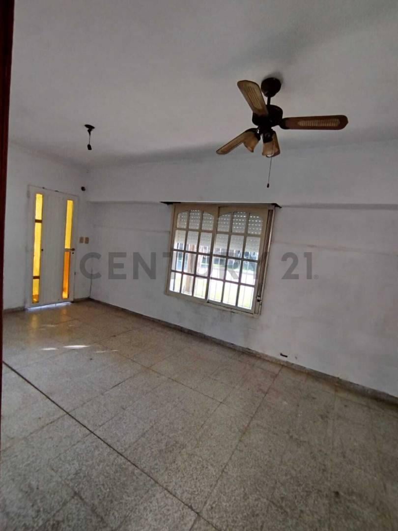 Foto de CASA EN VENTA LISANDRO OLMOS, imagen 4