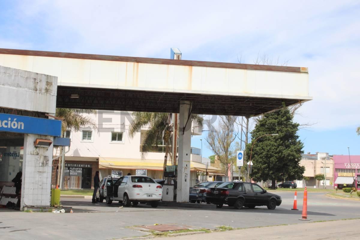 Foto de Venta de importante esquina en La Plata. Diagonal 74 y 31.-, imagen 5