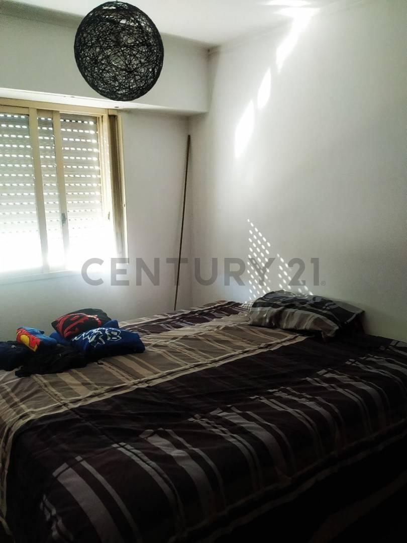 Foto de Departamento en venta – 1 dormitorio con cochera y baulera Ubicado en, imagen 4