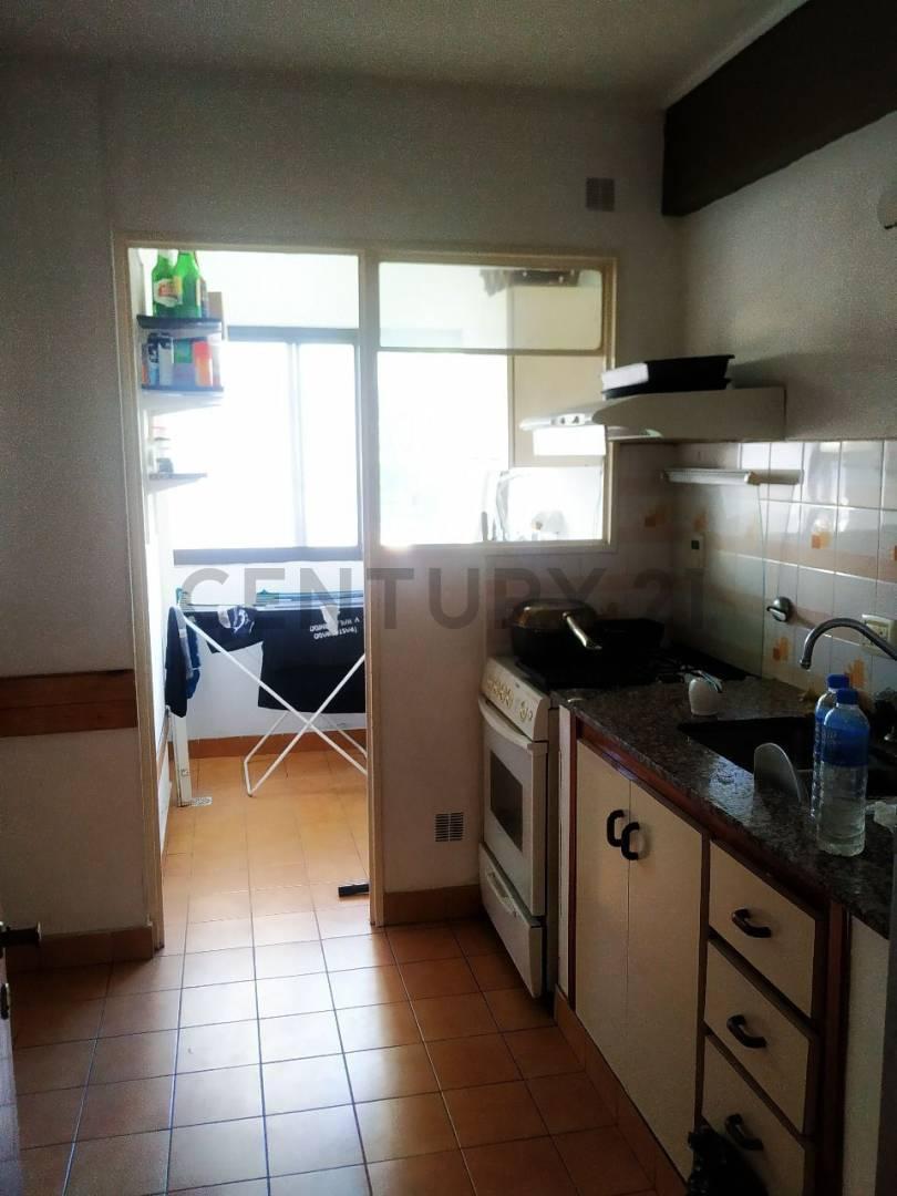Foto de Departamento en venta – 1 dormitorio con cochera y baulera Ubicado en, imagen 3