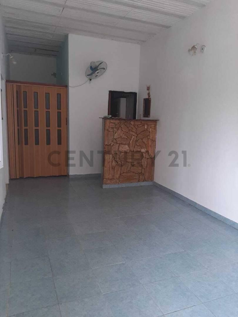 Foto de 205 bis e/ 49 y 50. Casa en Venta en Olmos, imagen 4