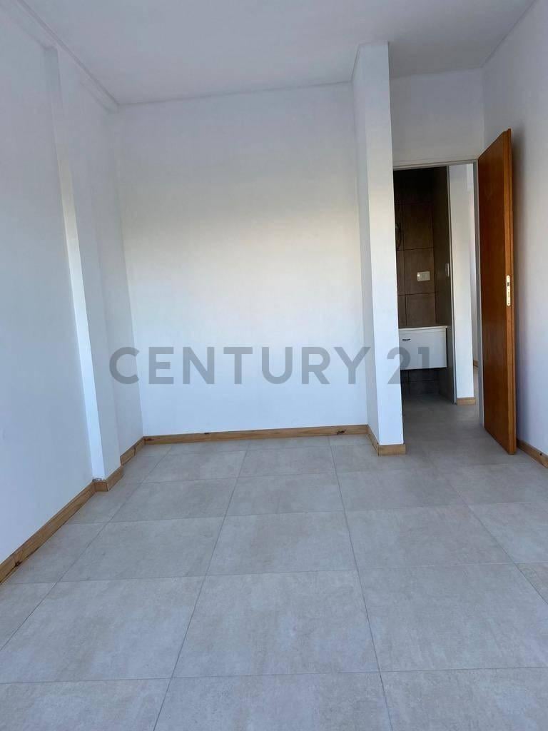 Foto de 124 entre 60 y 61. Departamento de un dormitorio-La Plata, imagen 3