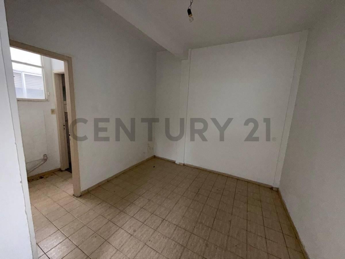 Foto de Departamento en Venta en La Plata. Plaza Italia., imagen 5