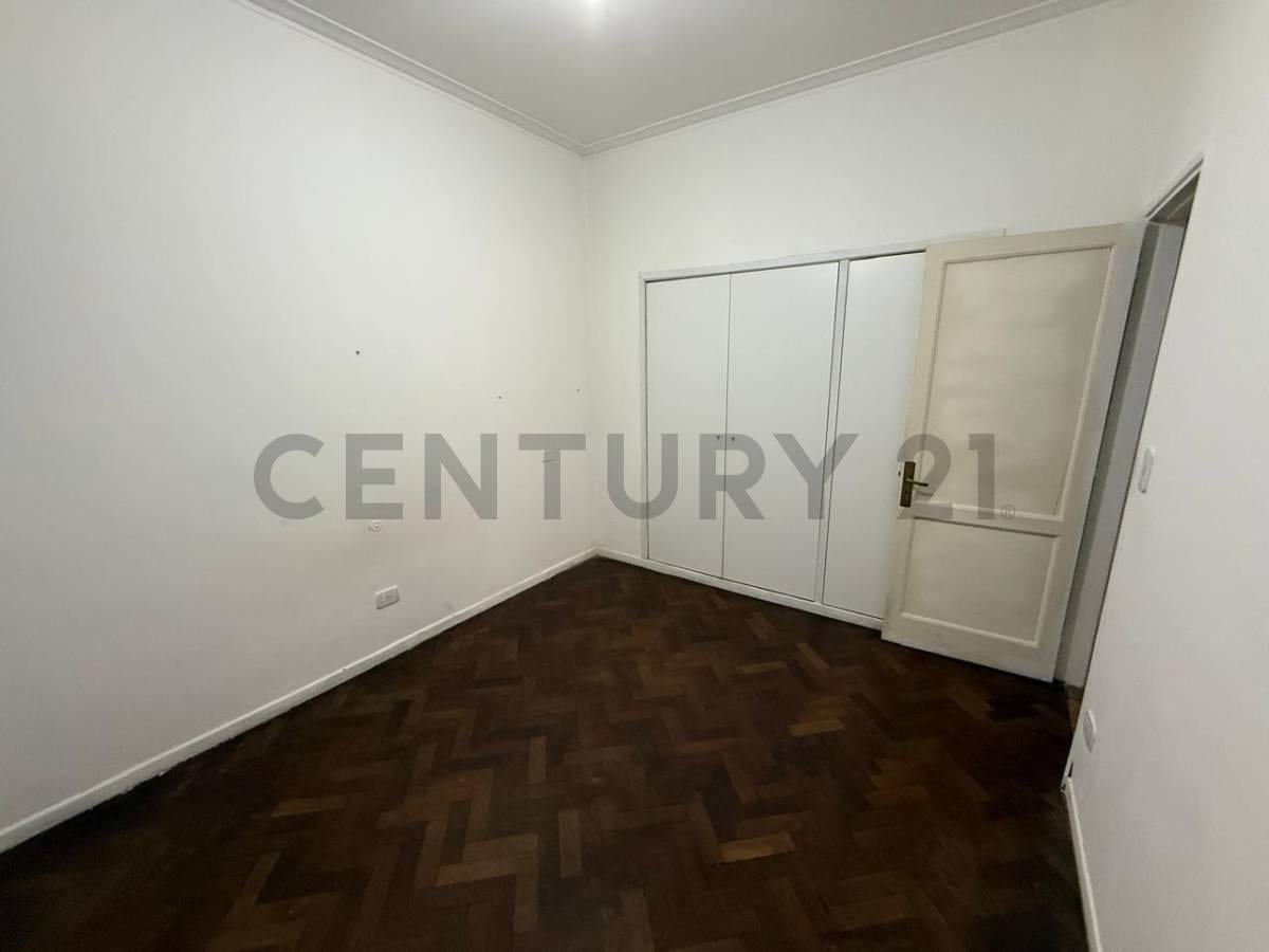 Foto de Departamento en Venta en La Plata. Plaza Italia., imagen 3