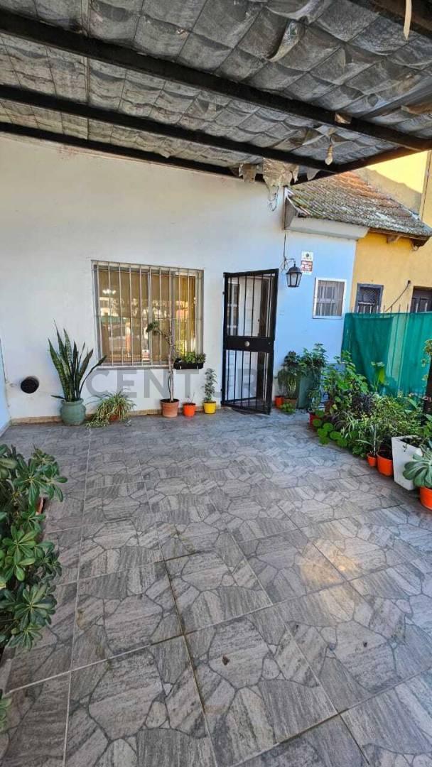 Foto de Dúplex en venta - Dos dormitorios. 81 entre 28 y 29 La Plata, imagen 2