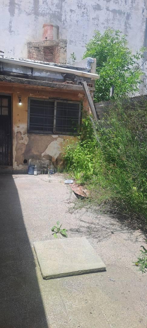 Foto de 164 y 25. Casa en Venta a Reciclar en Berisso., imagen 5