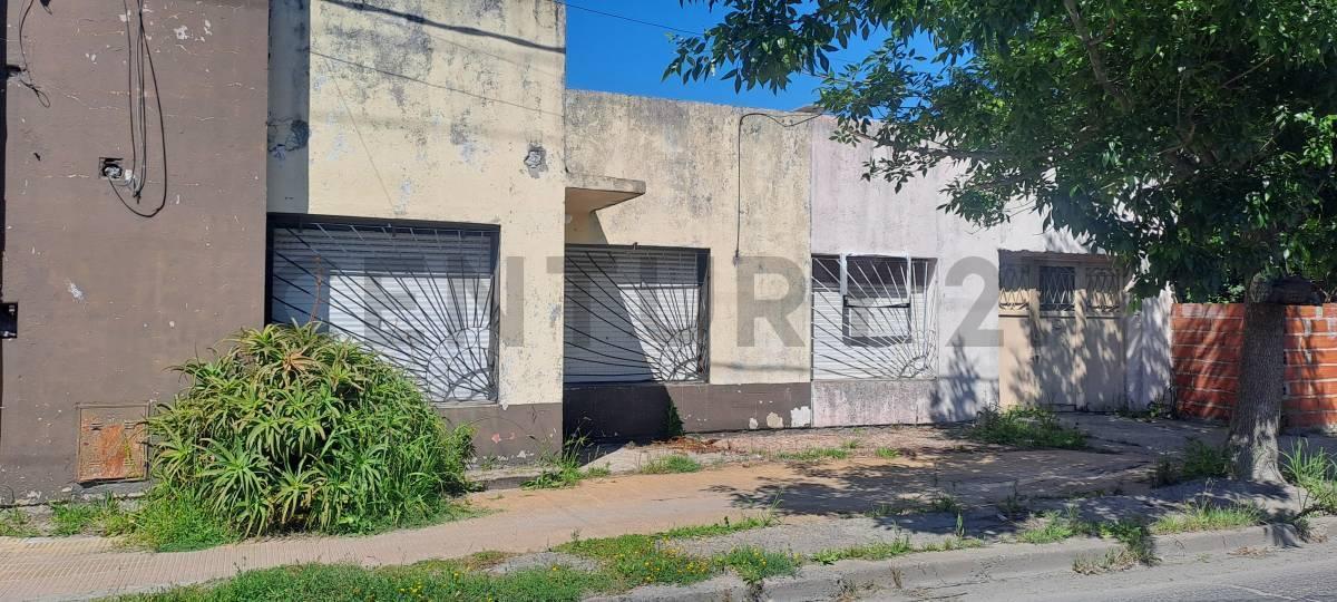 Foto de 164 y 25. Casa en Venta a Reciclar en Berisso., imagen 1