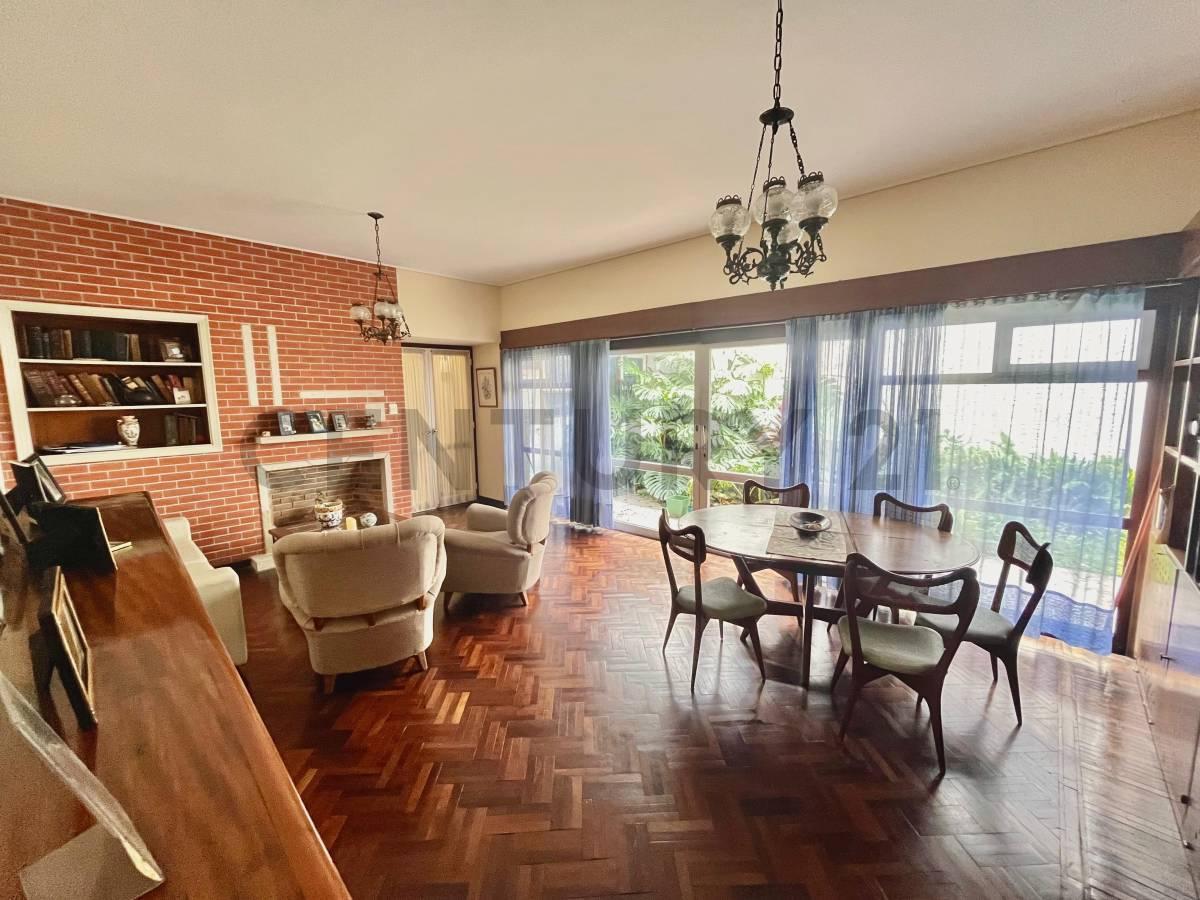 Foto de Casa multifuncional en 68 26 y 27 a mts. del Parque Castelli., imagen 1