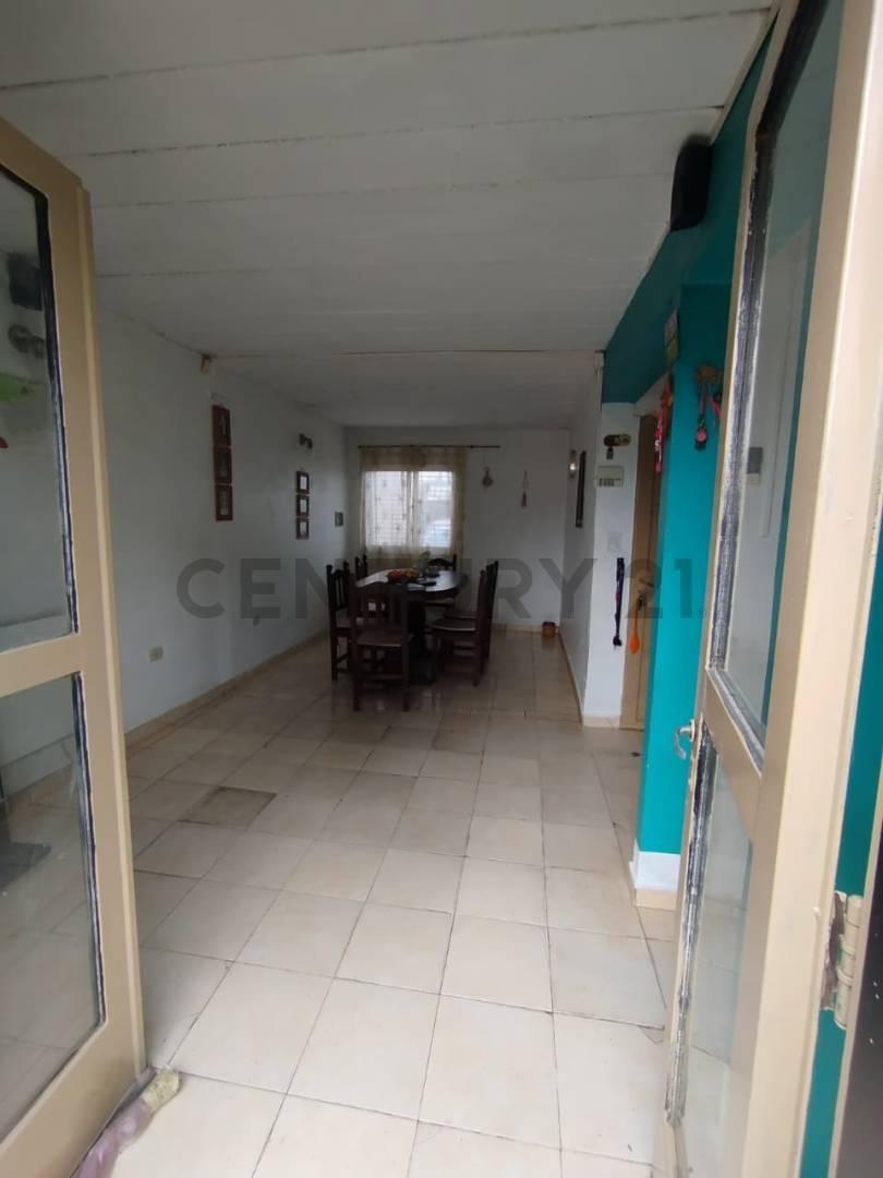 Foto de CASA DUPLEX EN VENTA. BERISSO, imagen 5