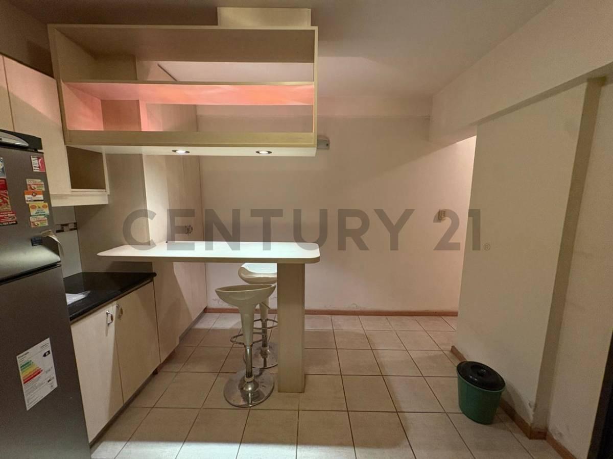 Foto de 55 entre 9 y 10. Departamento 2 dormitorios en venta La Plata, imagen 5