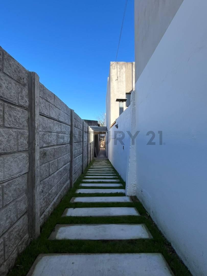 Foto de 29 entre 40 y 41. PH en venta, 4 dormitorios, imagen 3