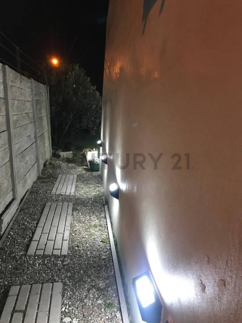 Foto de 181 bis entre 516 y 516 Bis Casa de 2 dormitorios en venta Melchor, imagen 4