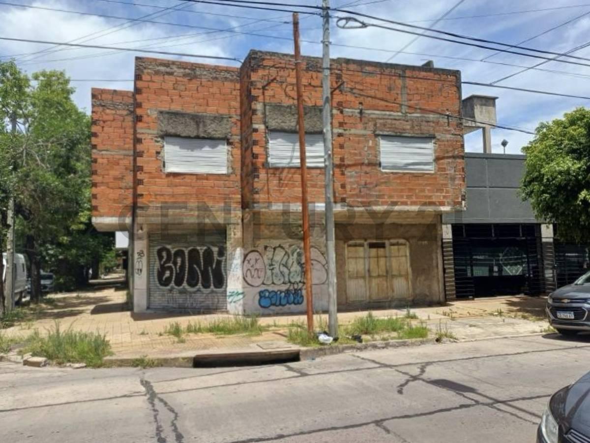 Foto de 20 esquina 56. VENTA LOCAL COMERCIAL EN ESQUINA. ZONA PLAZA ISLAS, imagen 2