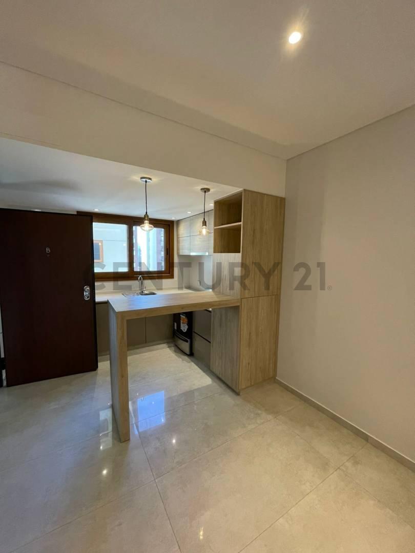 Foto de 44 entre 11 y 12. Departamento de categoría, 1 dormitorio en Venta., imagen 4