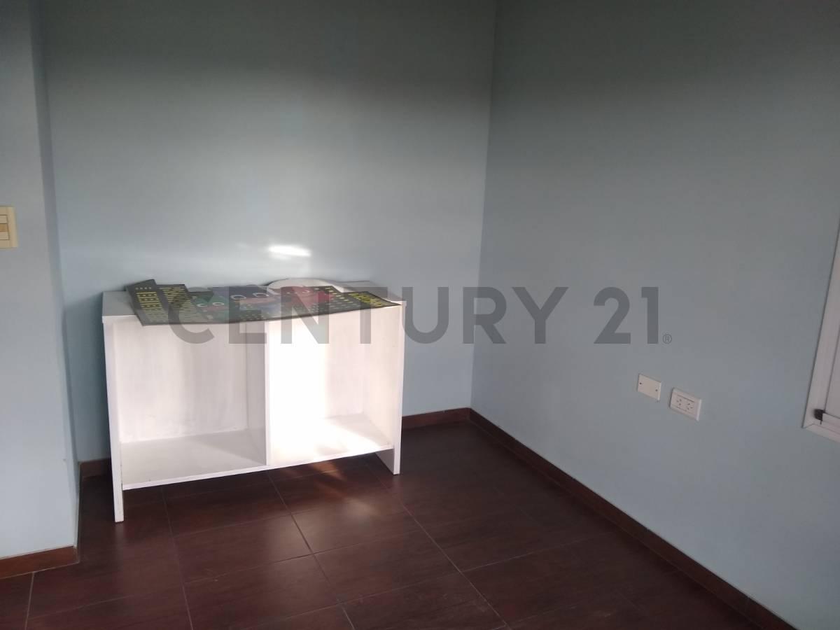 Foto de Casa en Venta Sicardi. Calle 20 bis, entre 654 y 655., imagen 5