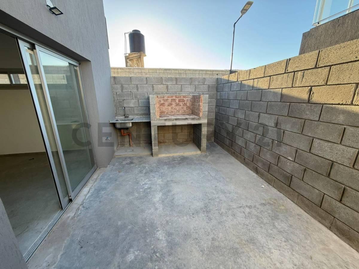 Foto de Duplex a estrenar en alquiler de 2 dormitorios en La Plata. Calle 15, imagen 3