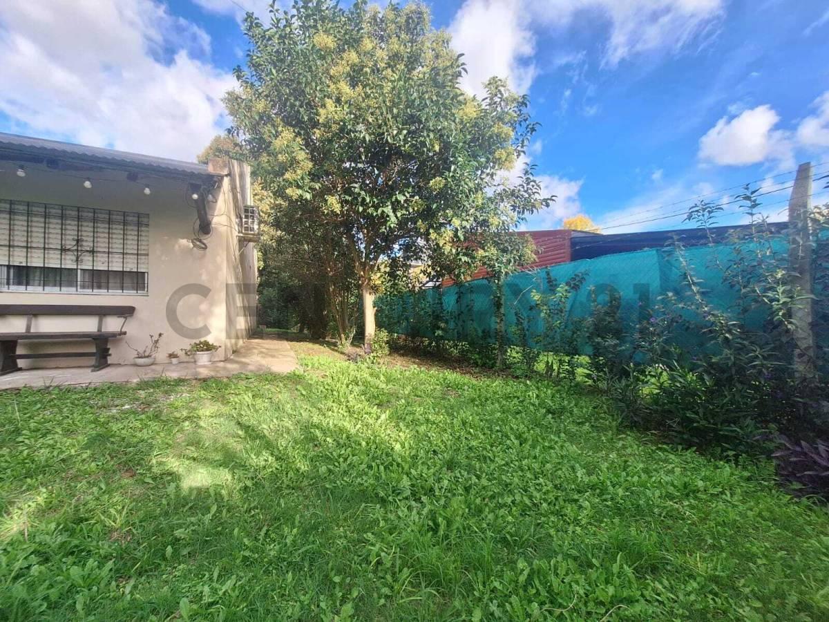 Foto de 142 entre 1 bis y 3. Casa en Venta Punta Lara., imagen 3