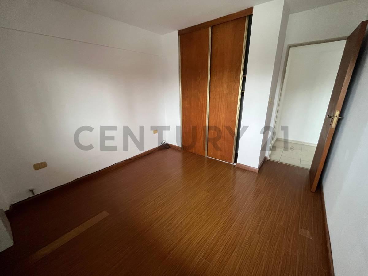 Foto de Departamento de 2 dormitorios con cochera descubierta | 5 e/ 57 y 58, imagen 4
