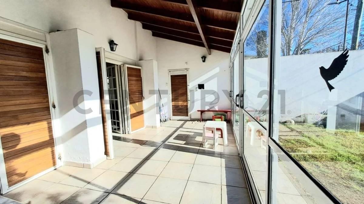Foto de 487 esquina 16.Casa de 2 dormitorios en venta. Manuel B. Gonnet - La, imagen 3