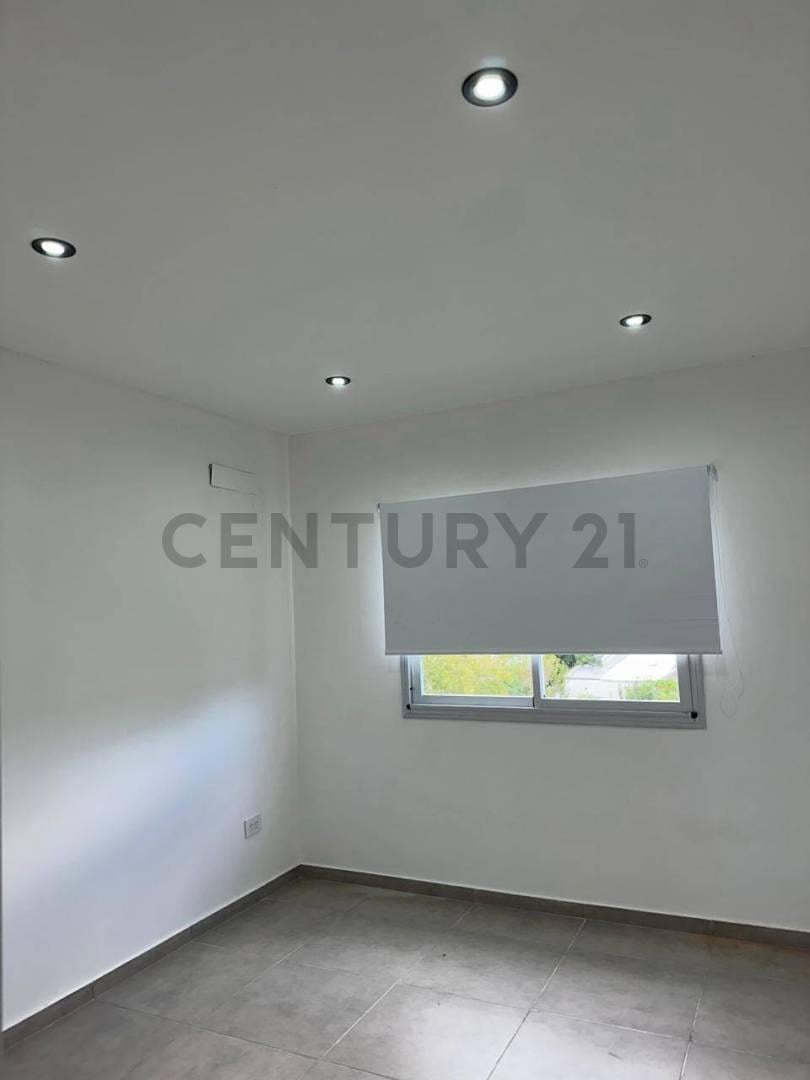 Foto de Departamento de un dormitorio en alquiler. Berisso. Calle 61 entre 128, imagen 2