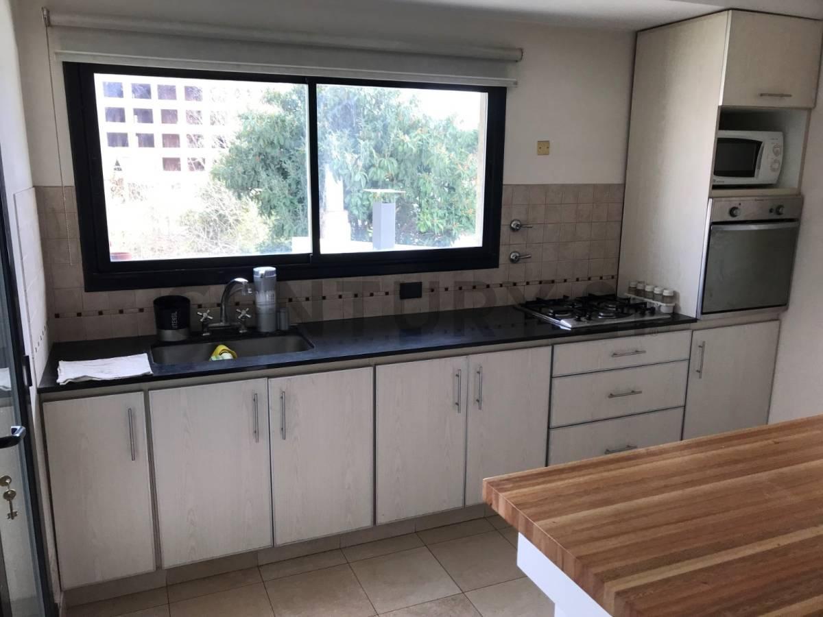 Foto de 30 entre 43 y 44. Departamento en venta, 2 dormitorios., imagen 4