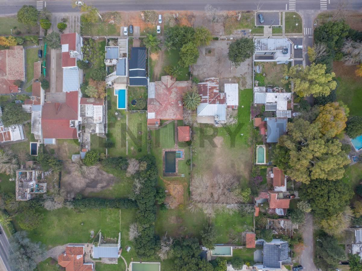 Foto de CASA - LOTE EN VENTA EN M.B GONNET, imagen 5