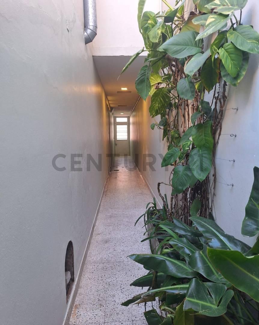 Foto de 49 entre 15 y 16. Ph de 4 dormitorios en alquiler, imagen 2