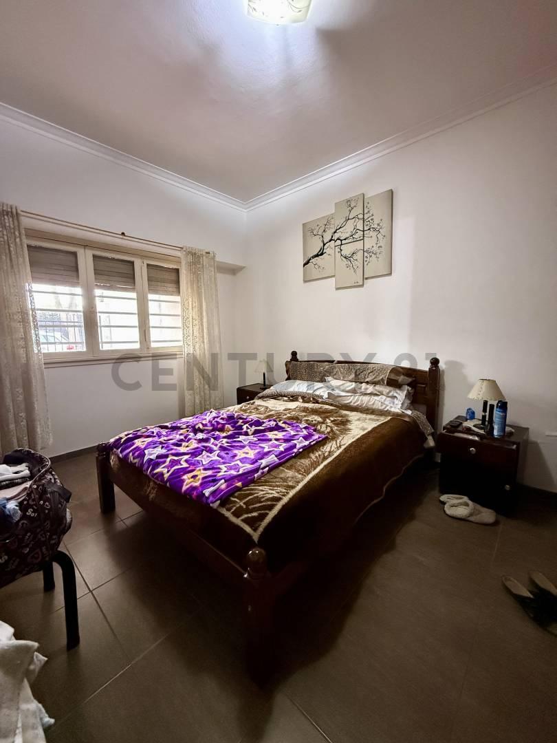 Foto de 61 entre 30 y 31, Casa en Venta, La Plata., imagen 2
