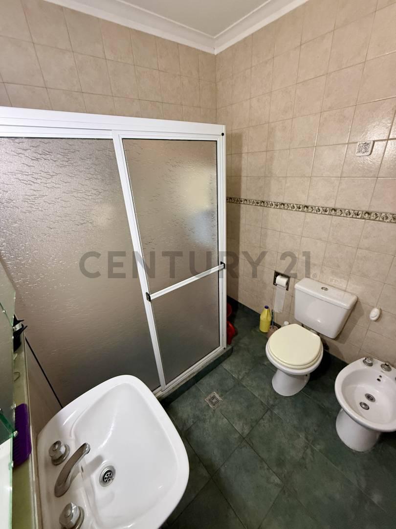 Foto de 61 entre 30 y 31, Casa en Venta, La Plata., imagen 3