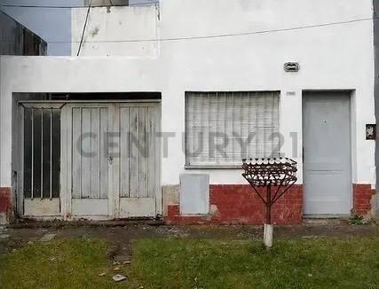 Foto de 76 entre 26 y 27.Casa en Venta en PH. Altos de San Lorenzo. La Plata., imagen 1