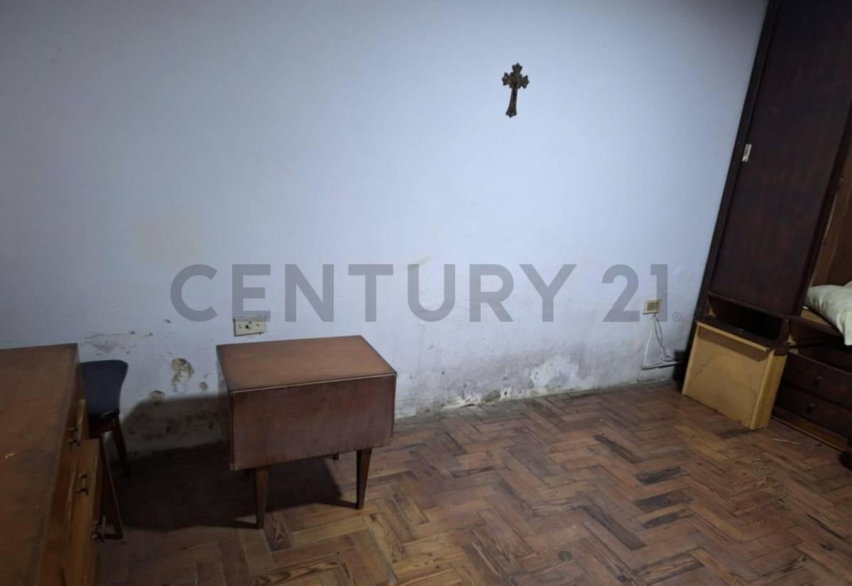Foto de 25 entre 70 y 71. La Plata. Ph de 1 dormitorio en venta, imagen 3