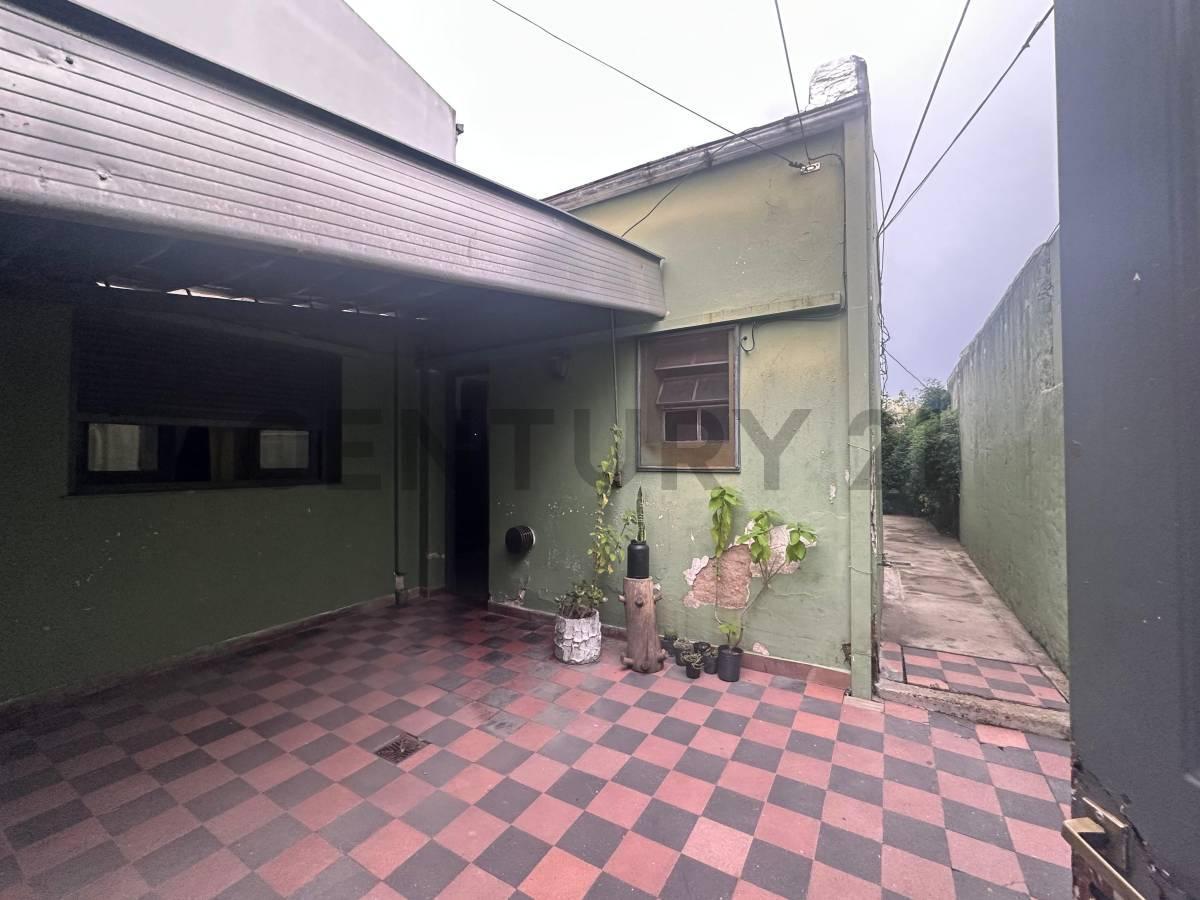 Foto de PH Interno a Restaurar – excelente ubicación, imagen 2