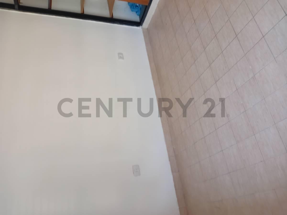 Foto de Departamento de 2 ambientes en alquiler, Ubicado en Av. 66 e/ 115 y 116, imagen 2
