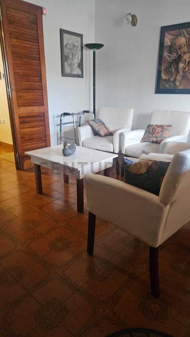 Foto de Casa en venta en calle 14 entre 35 y 36. Apto Banco Nacion.-, imagen 3