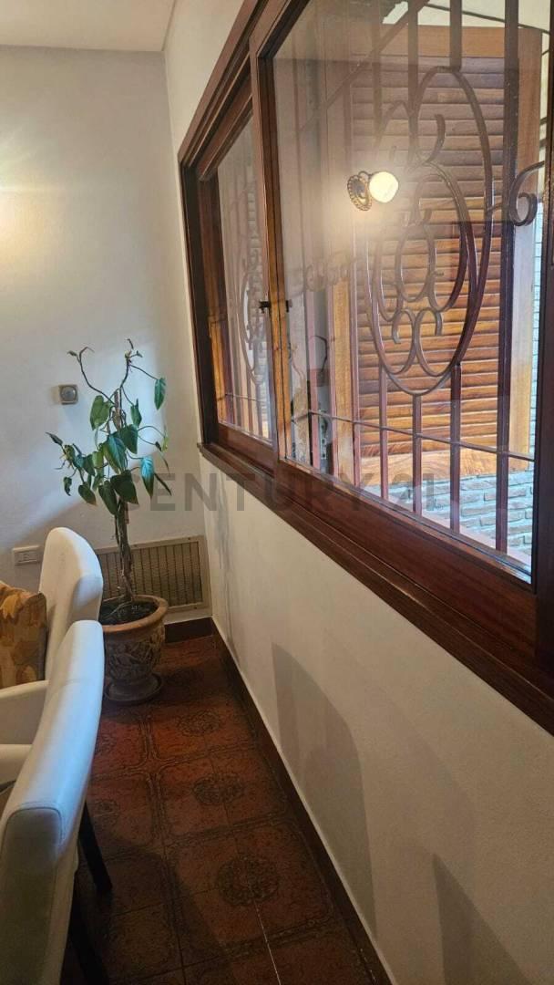 Foto de Casa en venta en calle 14 entre 35 y 36. Apto Banco Nacion.-, imagen 5