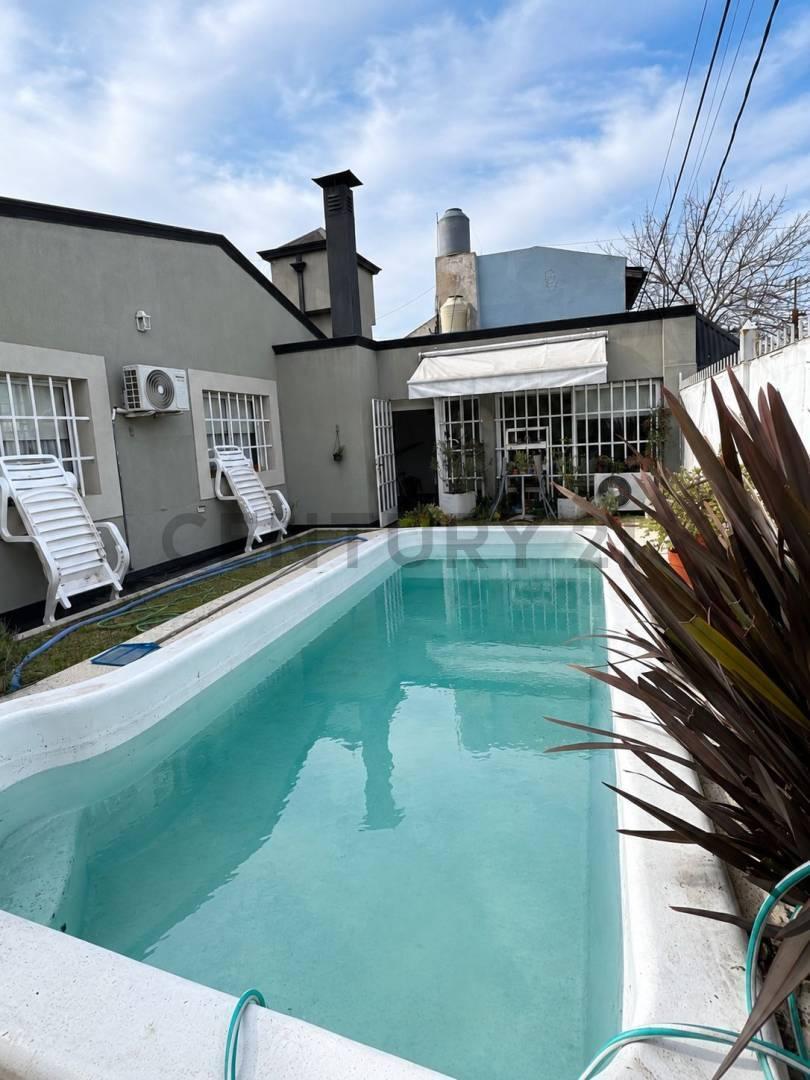 Foto de 18 esquina 75, Casa en venta, La Plata., imagen 1