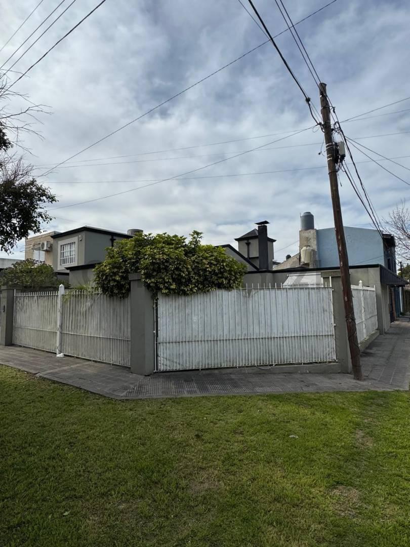 Foto de 18 esquina 75, Casa en venta, La Plata., imagen 3