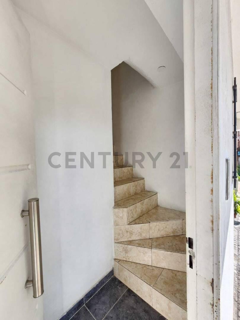 Foto de 21 entre 64 y 65. Departamento de 1 dormitorio en alquiler, imagen 4
