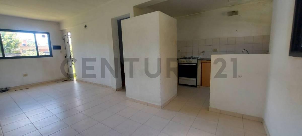 Foto de 138 entre 33 y 34. Dúplex 2 AMBIENTES en San Carlos, La Plata, imagen 3