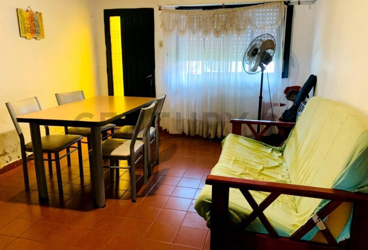 Foto de 97 Esquina 4, Casa a refaccionar 2 dormitorios en venta, imagen 3