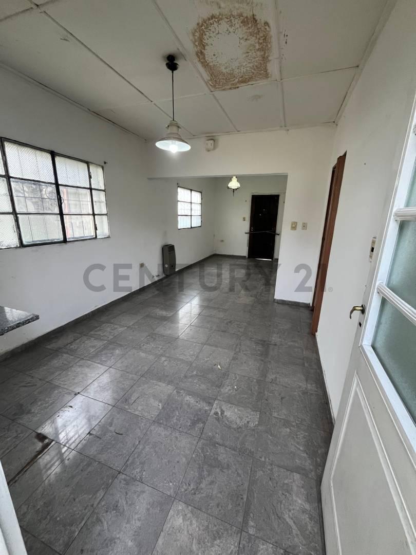 Foto de Casa en venta de 3 dormitorios en Tolosa | Calle 1 e/ 521 y 522, imagen 3