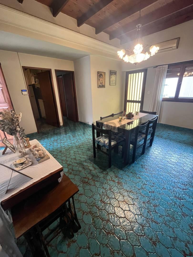 Foto de Casa en venta de 4 dormitorios. con cochera. Calle 38 entre 23 y 24., imagen 5