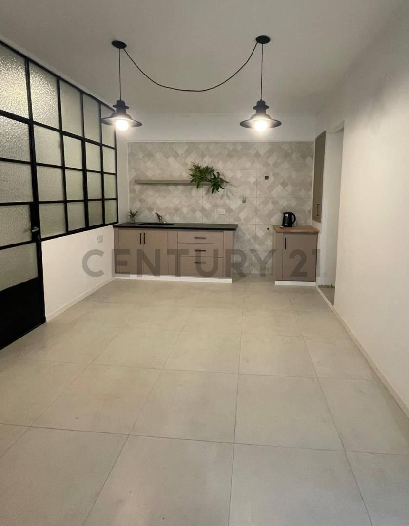 Foto de Venta Departamento. Calle 11 esquina 55 Departamento 2/3 dormitorios en, imagen 1