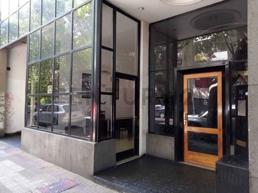 Foto de 56 entre 8 y 9. Oficina en alquiler, imagen 5