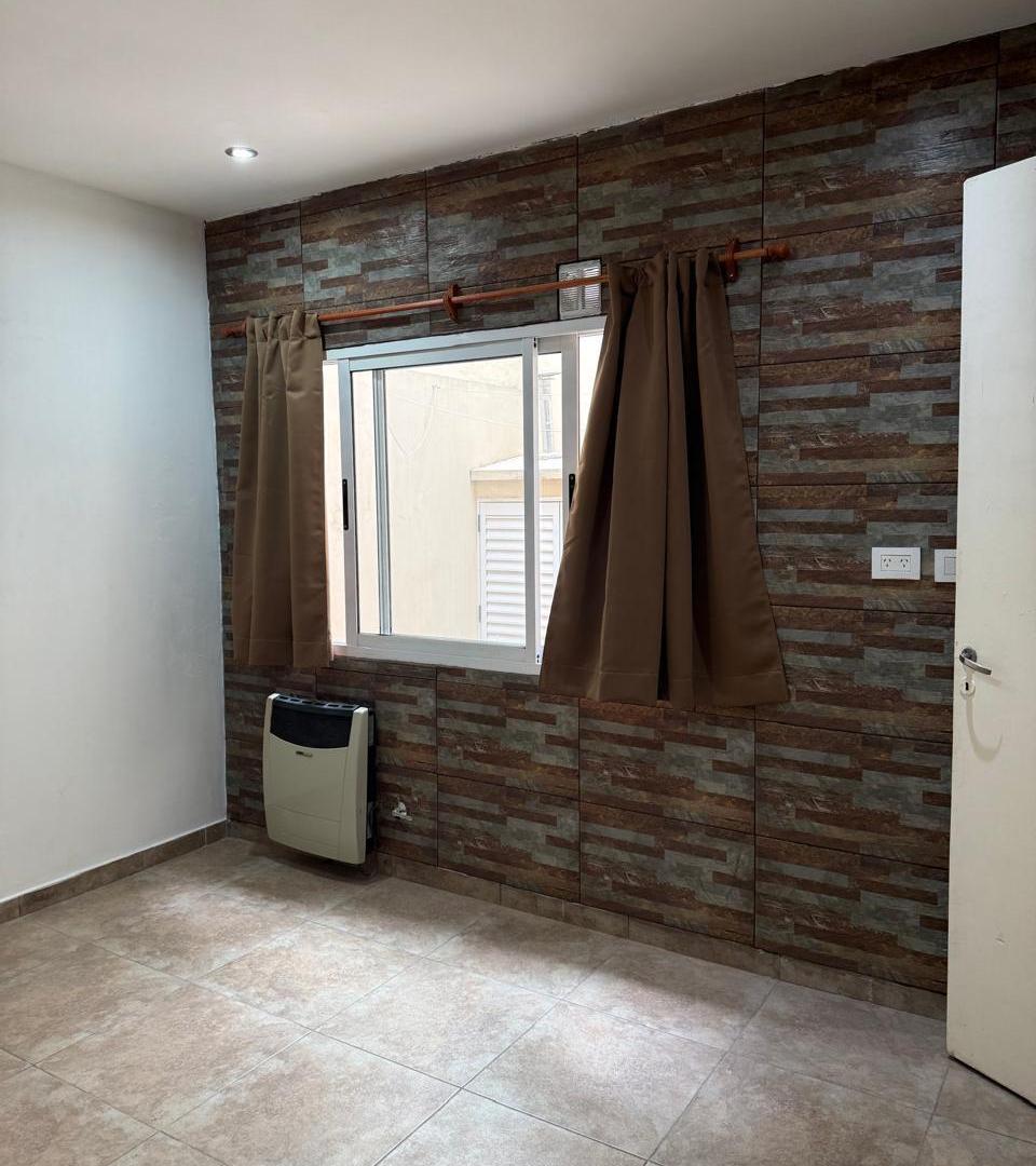 Foto de Departamento en alquiler en La Plata, imagen 5