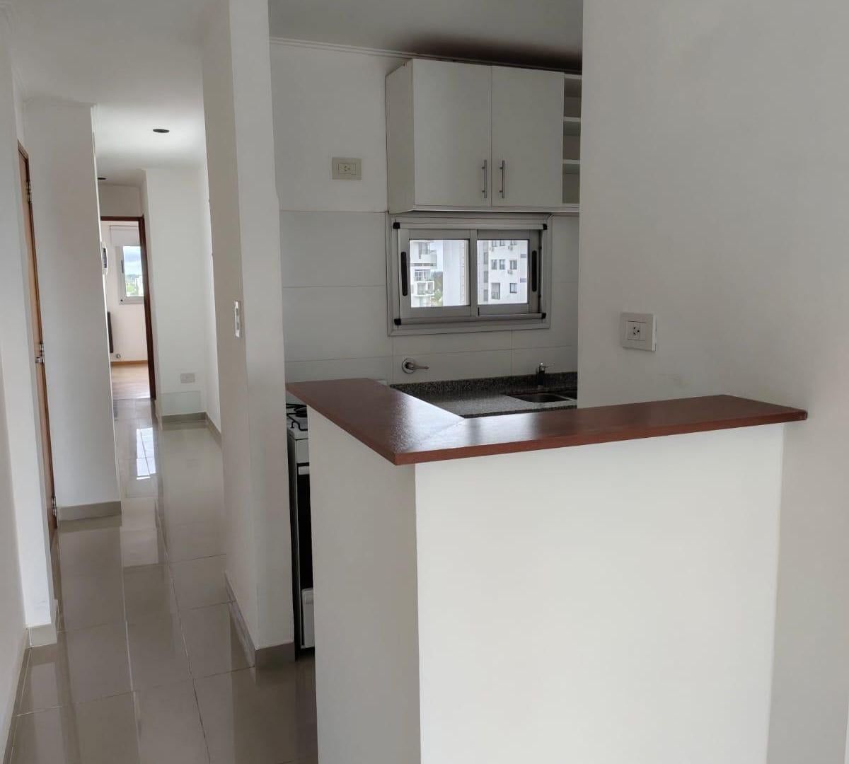 Foto de Dpto. en alquiler - 1 dormitorio - 39 e/ 3 y 4, imagen 3