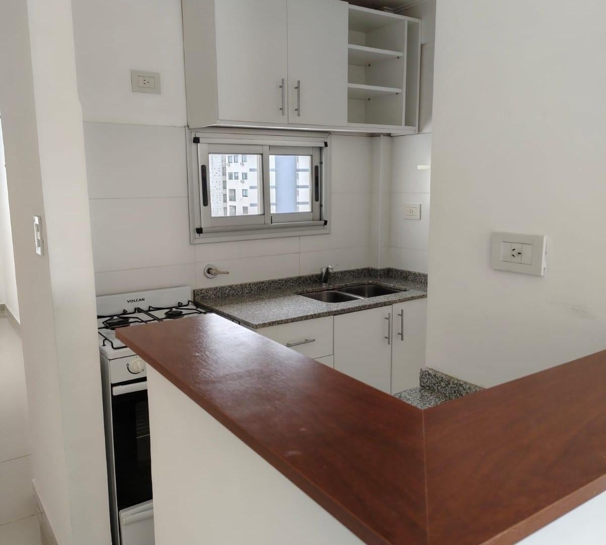 Foto de Dpto. en alquiler - 1 dormitorio - 39 e/ 3 y 4, imagen 4