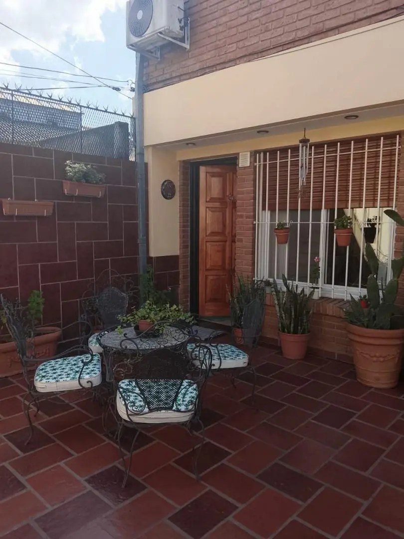 Venta de DUPLEX 4 AMB en San Justo, La Matanza. NUEVO. 2