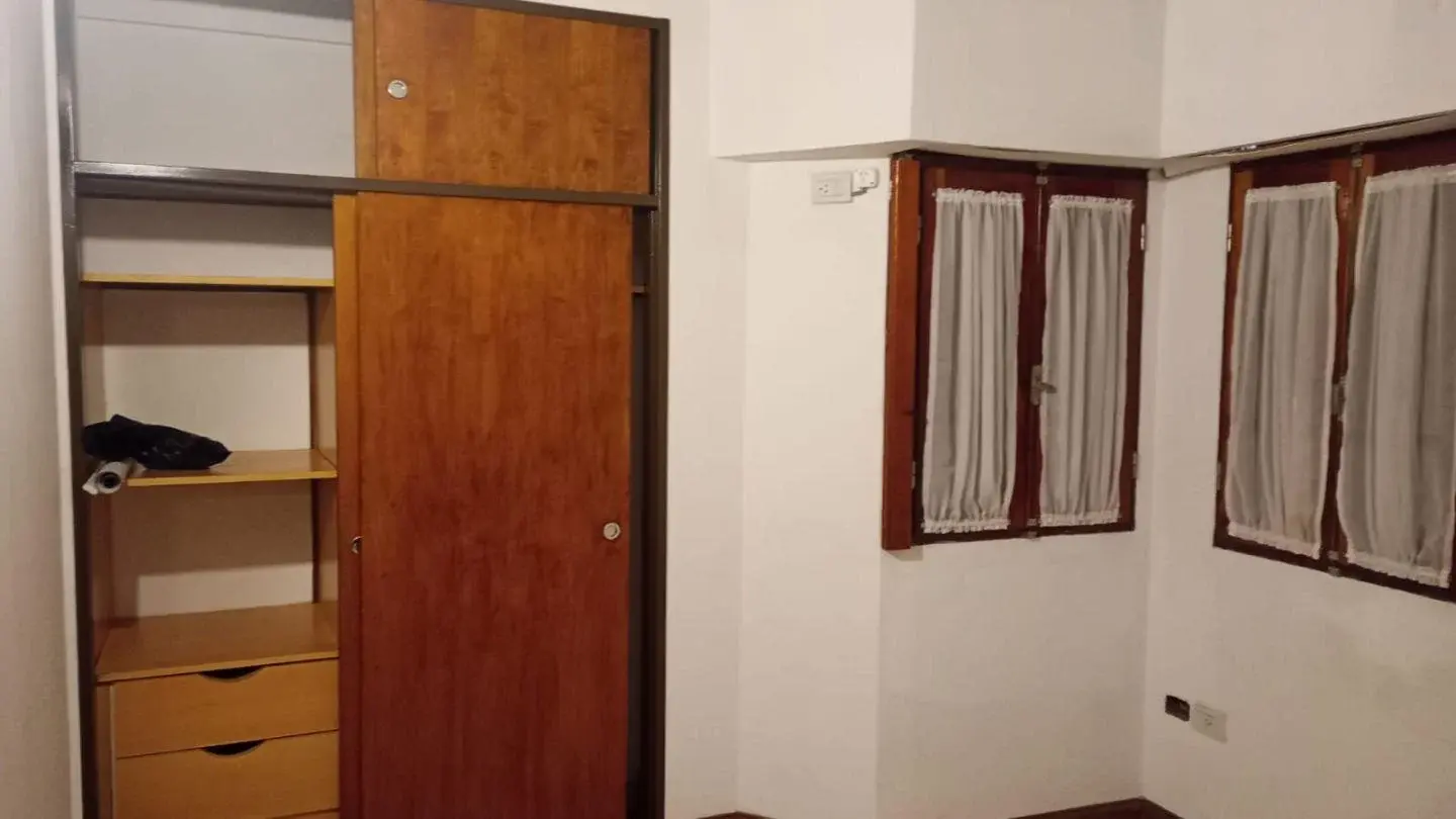 Alquiler de Casa 3 Ambientes en Ramos Mejía, La Matanza. SIN EXPENSAS. 3